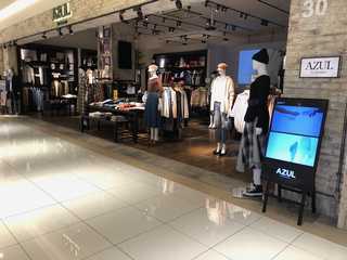 Azul By Moussy グランツリー武蔵小杉店 株式会社 Lukaのアパレル 靴 アクセサリー ジュエリー 販売スタッフ